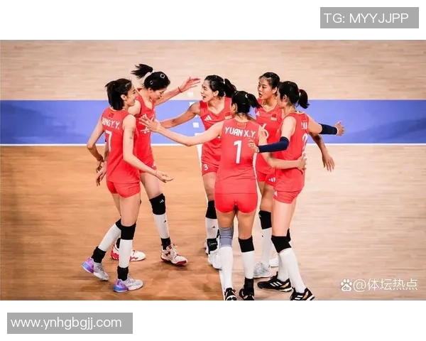 中国女排奋勇拼搏迎战土耳其力争奥运会资格赛胜利之战